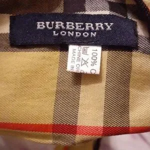 Burberry | Accessories | Burberry Wrap With Wire Euc  display picture 2